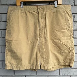 Columbia Khaki Shorts Men’s sz 38 Tan Hiking/Outdoor